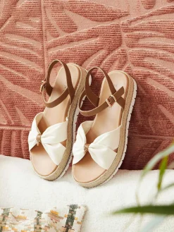 Beige Platform Sandaal Dames Sandalen