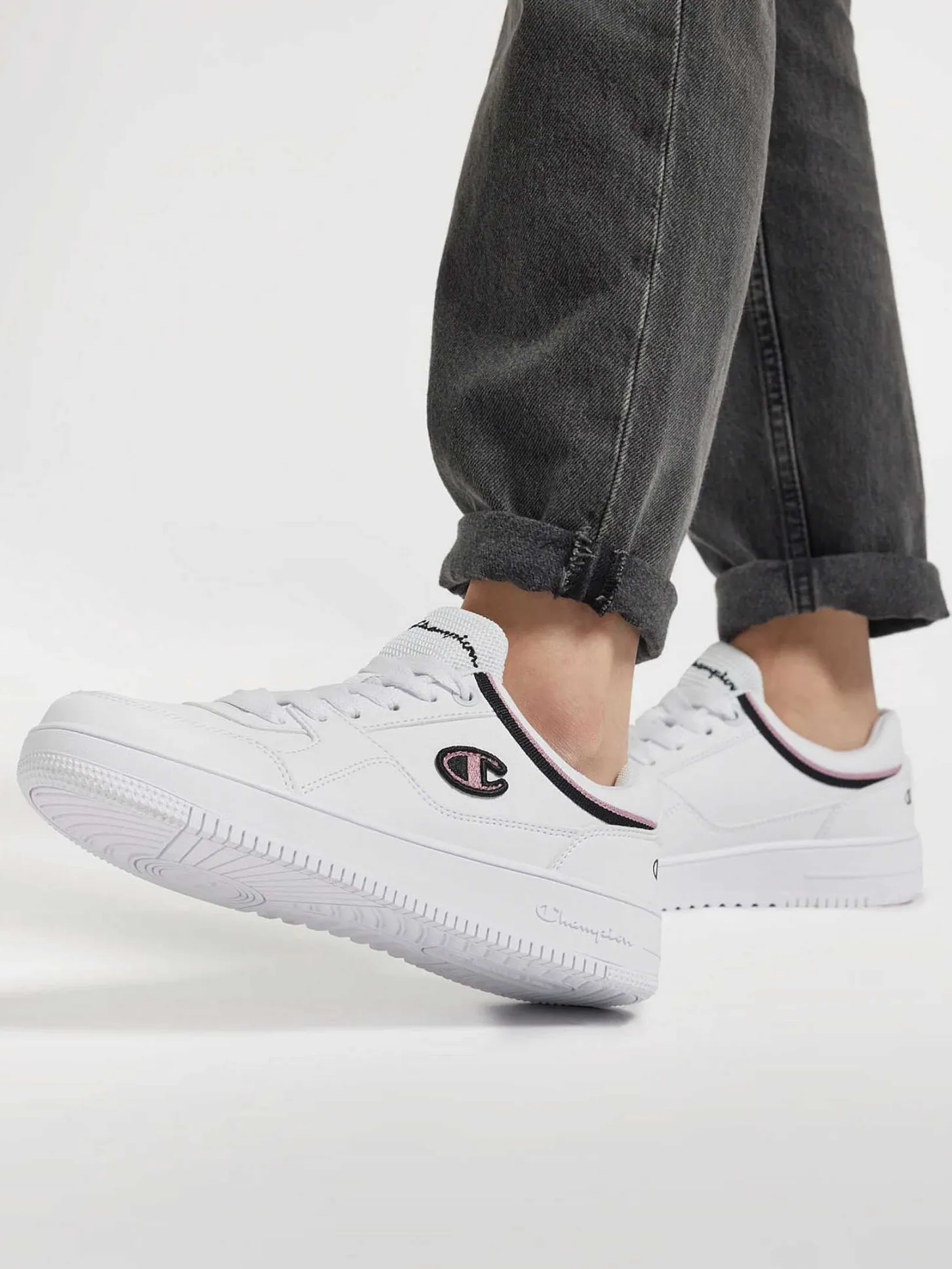 Outlet Witte Low Cut Shoe Rebound Dames Sneakers