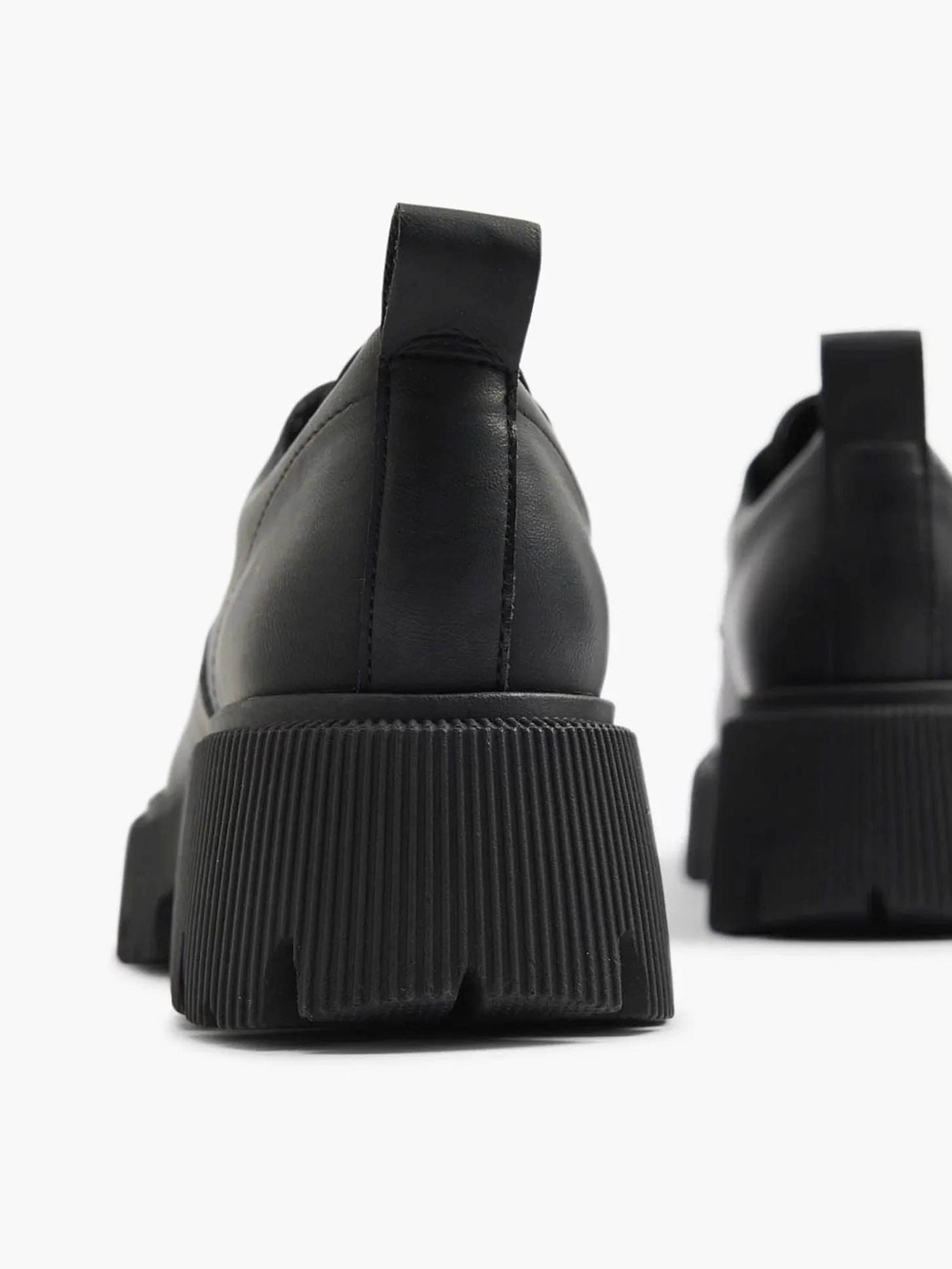 New Zwarte Chunky Veterschoen Dames Instappers