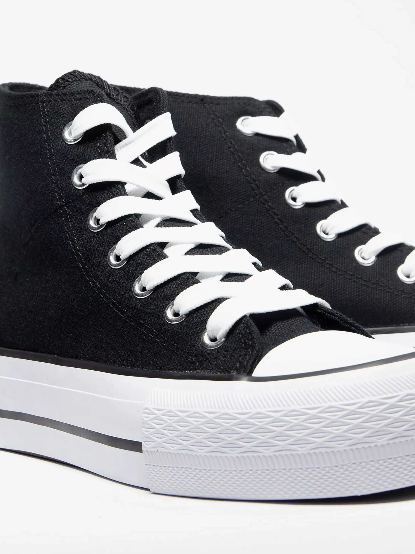 Clearance Zwarte Hoge Canvas Sneaker Dames Sneakers