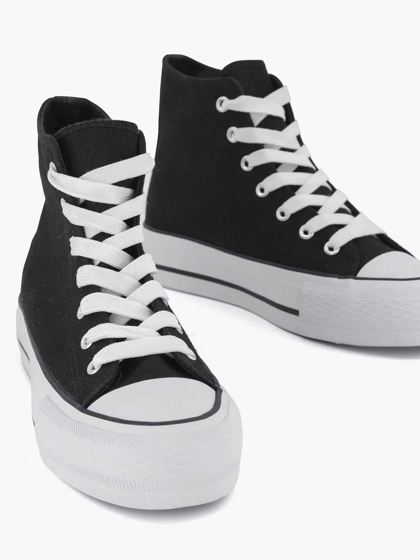 Clearance Zwarte Hoge Canvas Sneaker Dames Sneakers